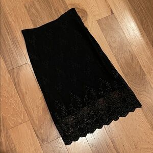 Elegant Black Lace Pencil Skirt
